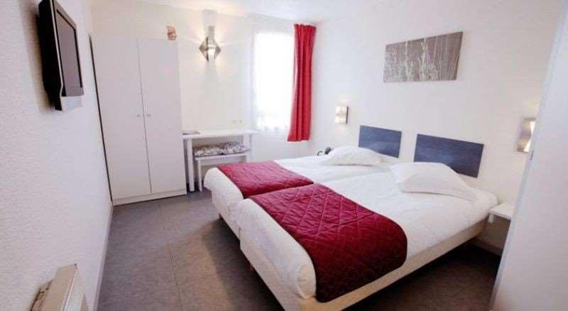 Beddy-Bye Hotel Contrexéville Habitación foto